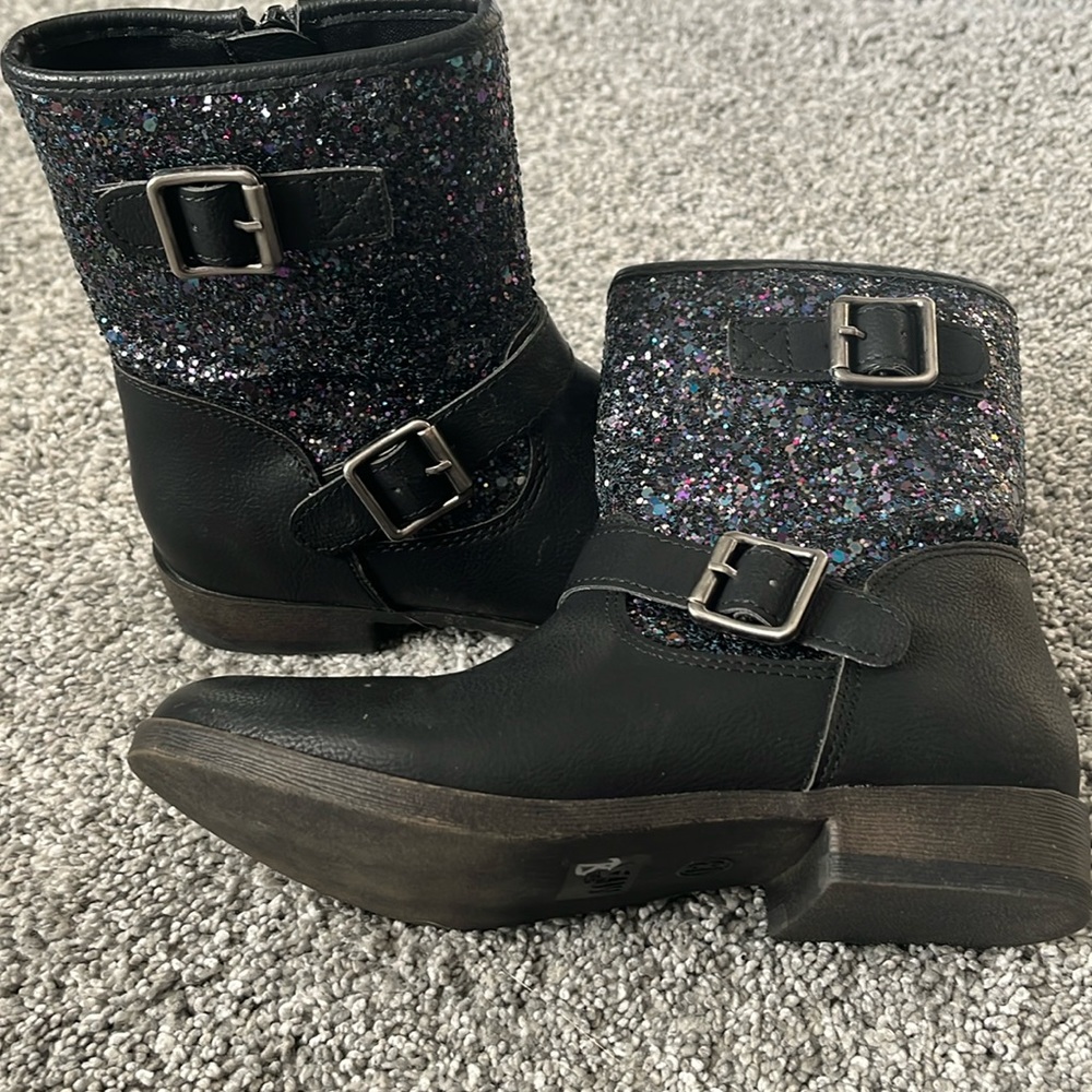 Little girls 13 sparkle boots